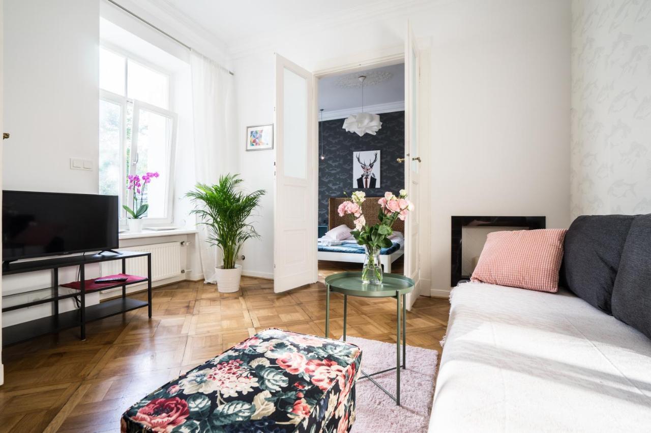 Oomph Warsaw Central Elegant Apartment Apartment