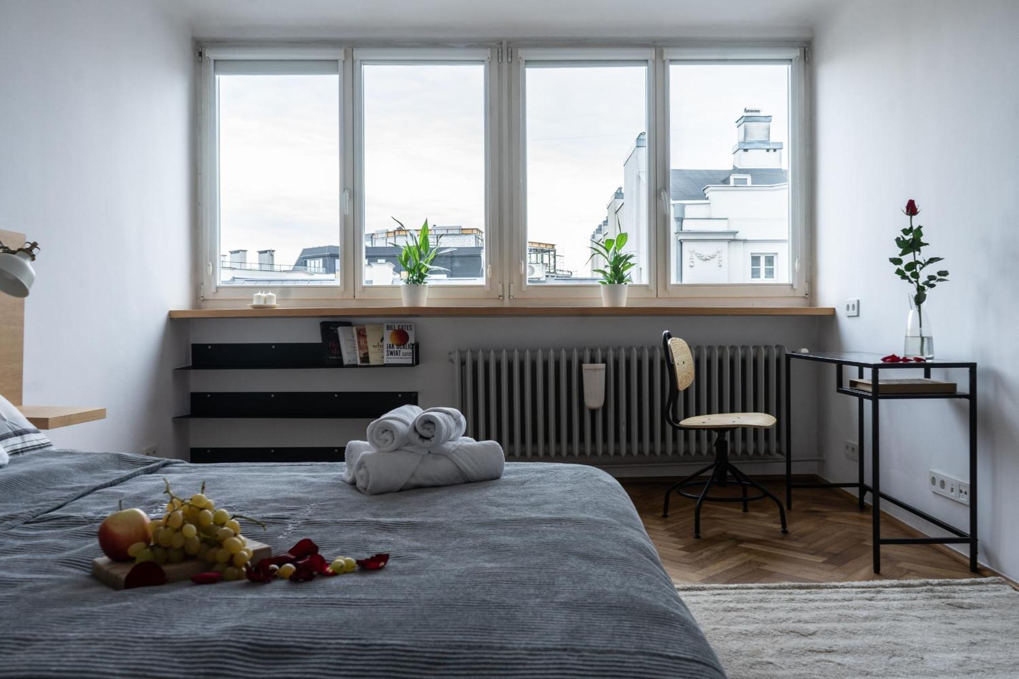 Oomph Elegant Apartamento Varsovia