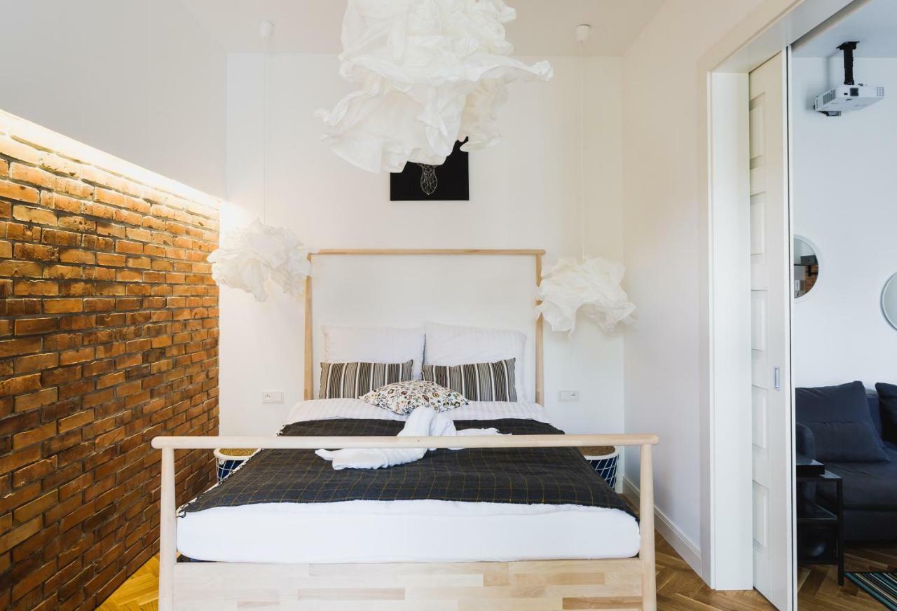 Oomph Elegant Apartamento *