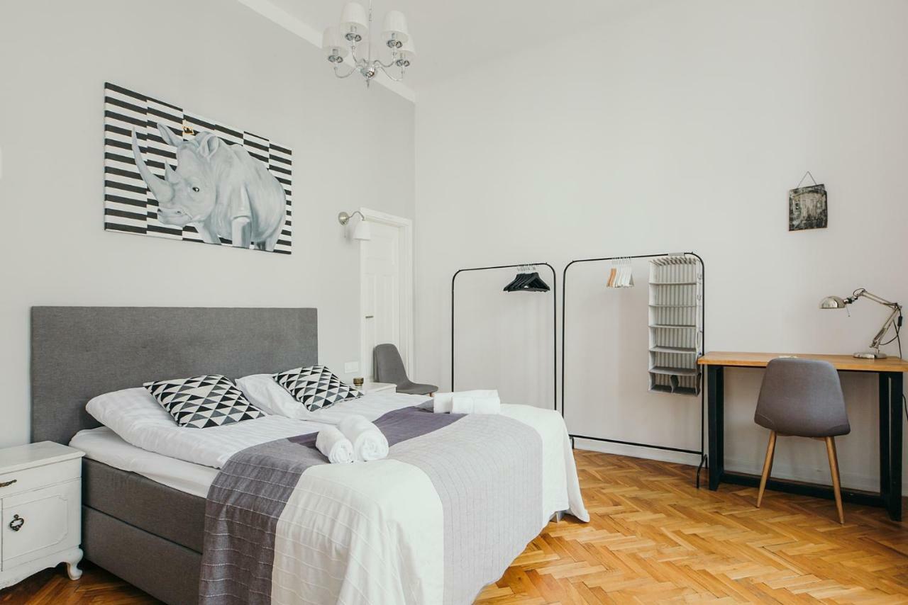 Oomph Elegant Apartamento *