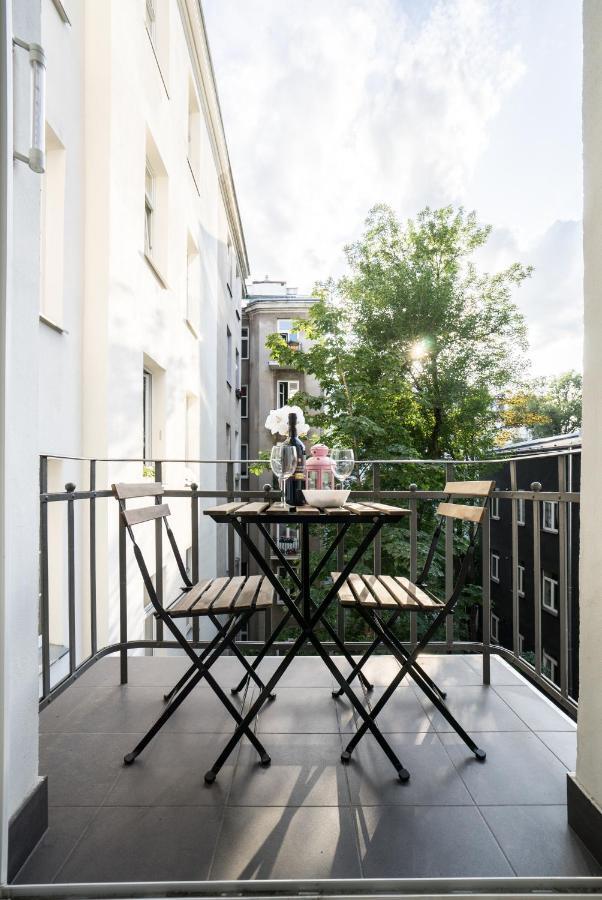 Oomph Elegant Apartamento